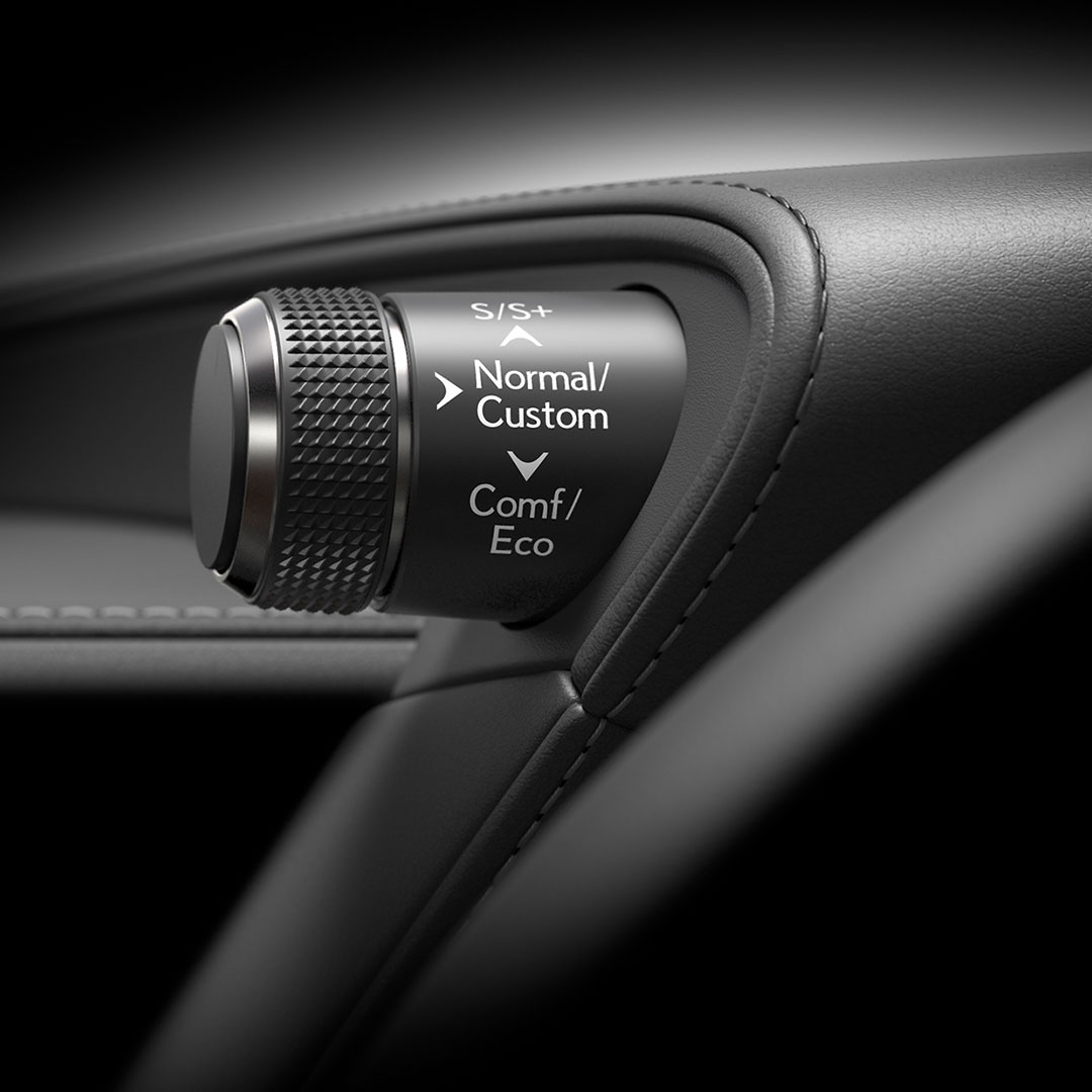 The drive mode selector of the LS.