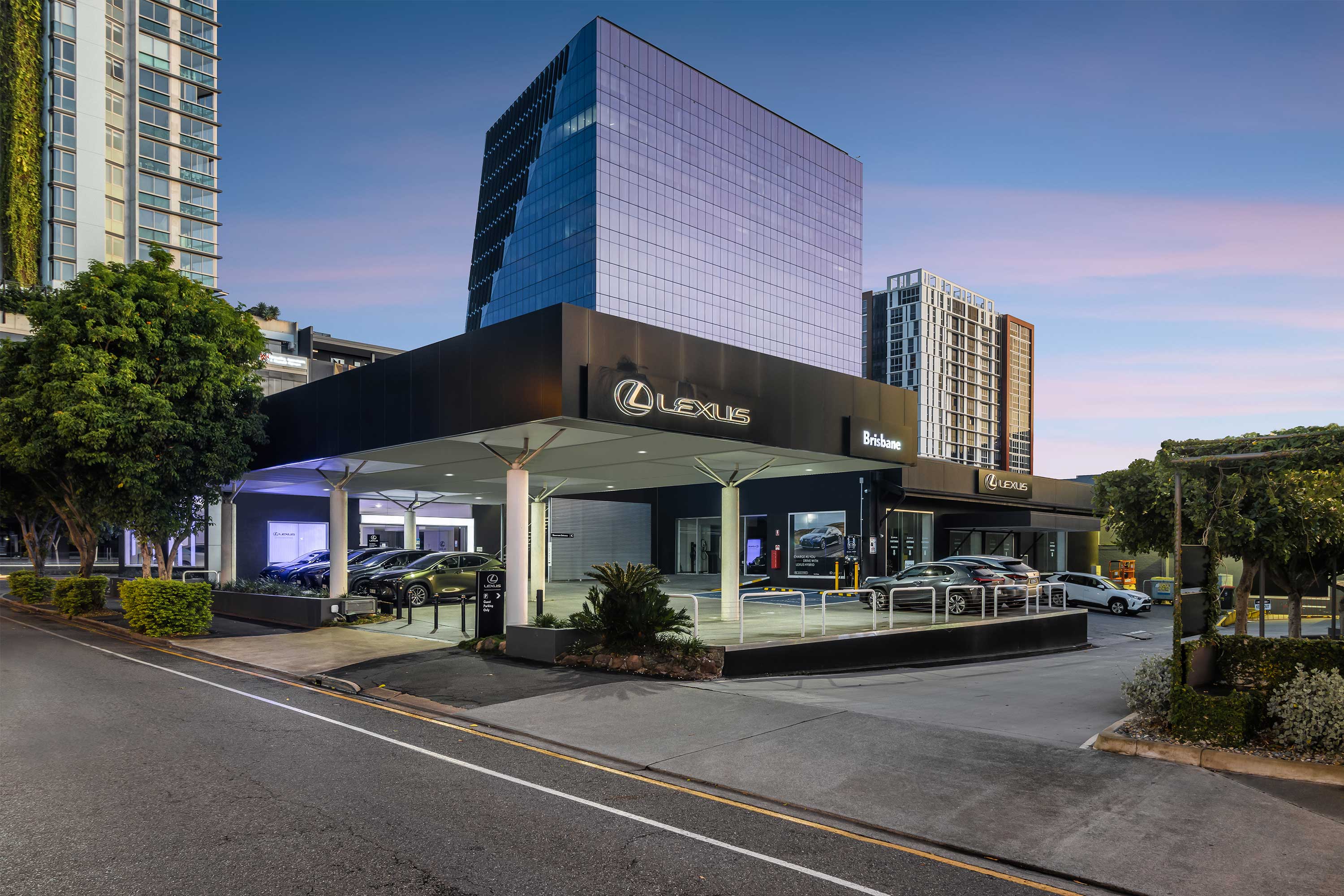 Lexus Valley Dealership Hero